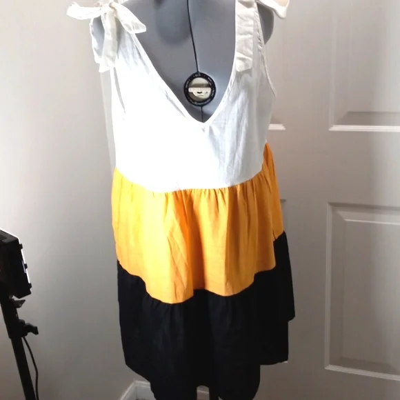 Summer Dress Sz Med, Cream/Yellow/Black 3 Tiered ruffles midi yk2 - Picture 2 of 4